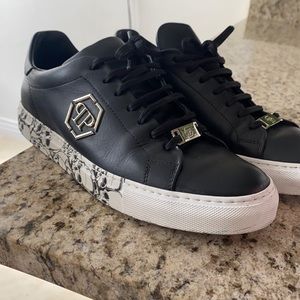 Authentic Phillip plein sneakers just the sneakers